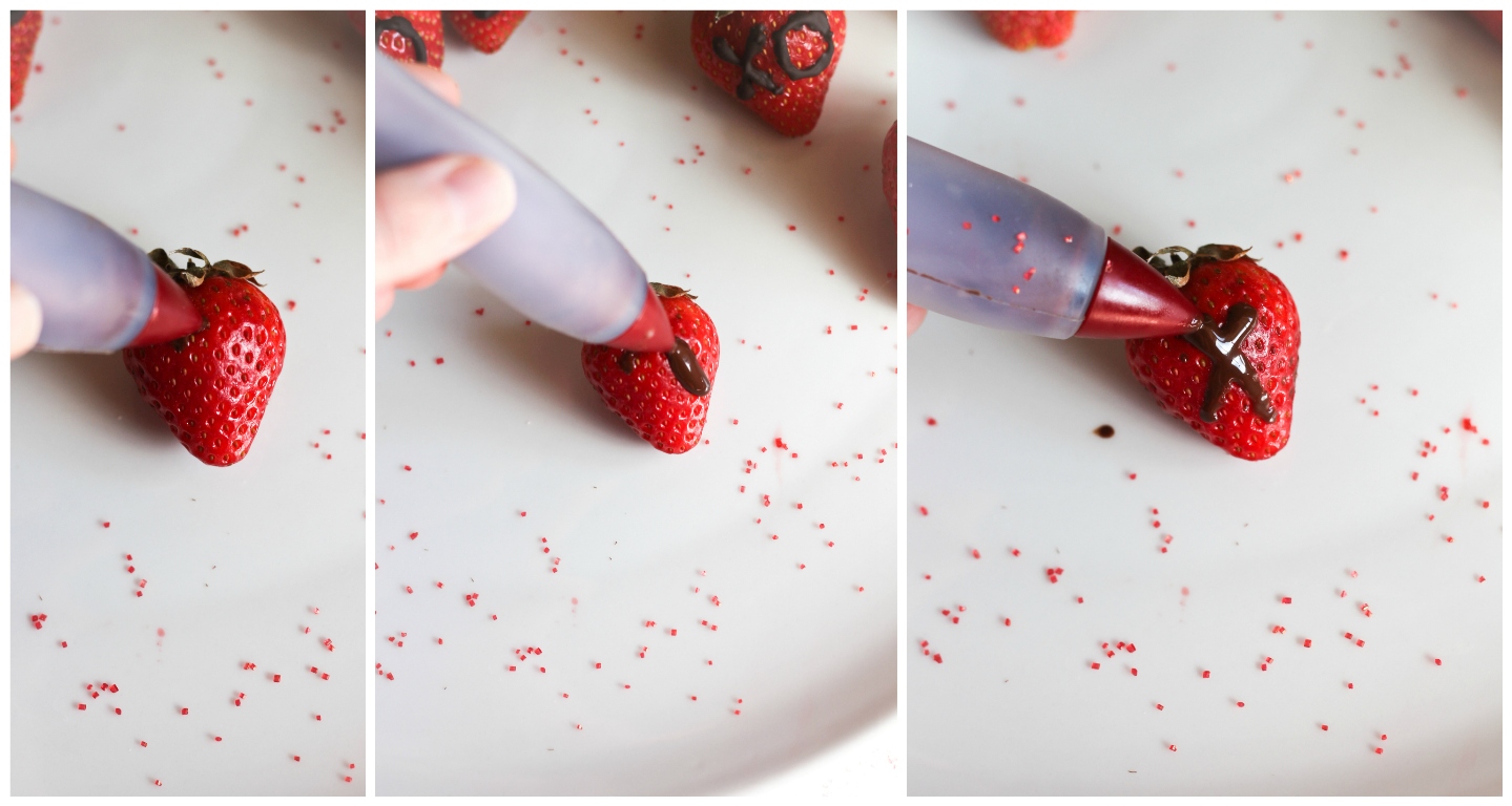 demonstration on how to use chocolate writing pen