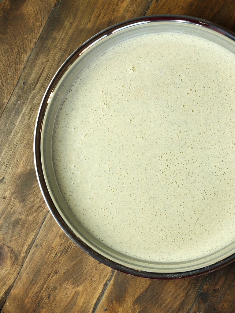 Pan of vegan alfredo sauce