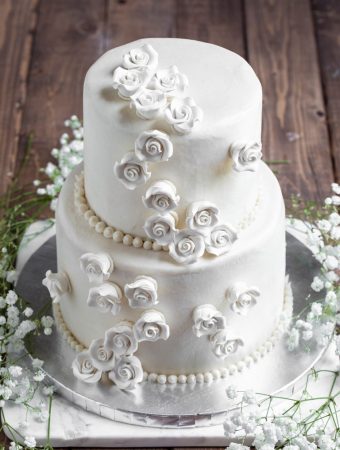 How to make a Vegan Vanilla Wedding Cake